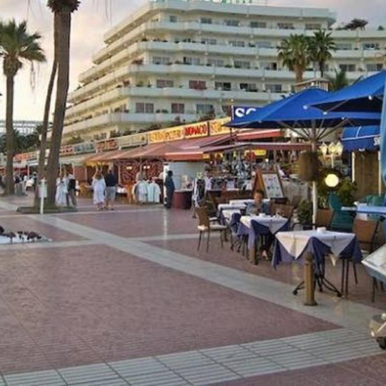 Playa y sol !!! Parking y wifi gratis - Apartamento - 27