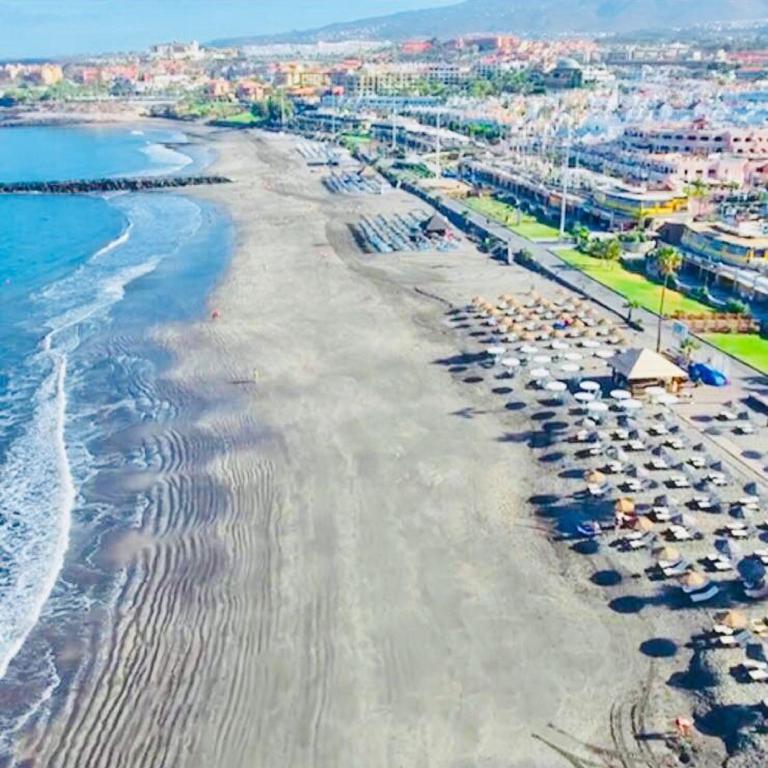 Playa y sol !!! Parking y wifi gratis - Apartamento - 28
