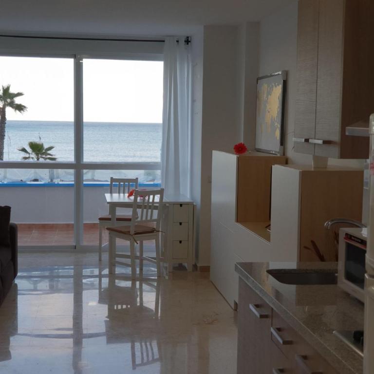 NUEVO Roca Chica, Primera Línea Playa,Torremolinos - Estudio - 9