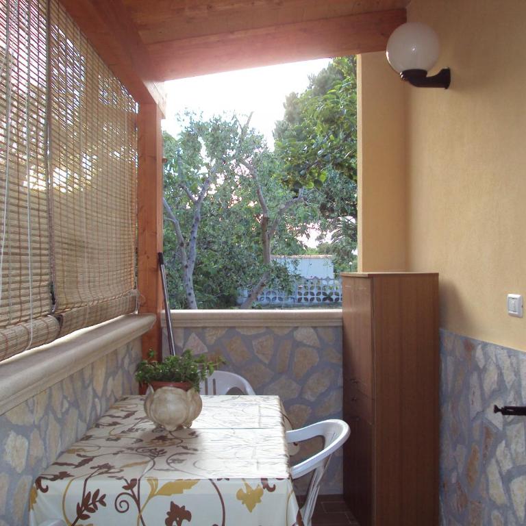 Monolocale con tetto in Legno - Casa con 1 Camera da Letto - 5