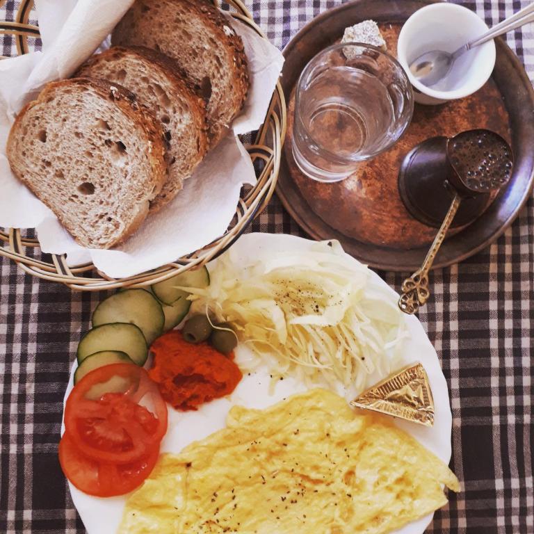 Hostel Taso's House - Budget Twin Room - 3