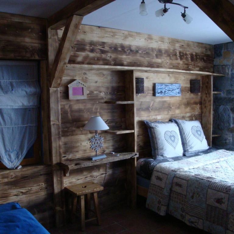 Chambres d'Hôtes Chalet de la Source - Dreibettzimmer - 1