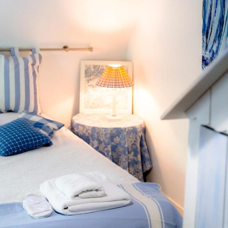 Le champ du Renne - Chambre Lit Queen-Size avec Salle de Bains Commune - 6