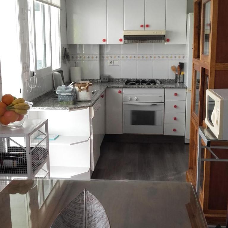 Your Perfect Stay Pool & Beach 3 min - Apartment - 9