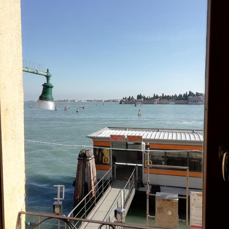 Ca' sull' Acqua - Appartamento con 2 Camere da Letto e con Vista - 16