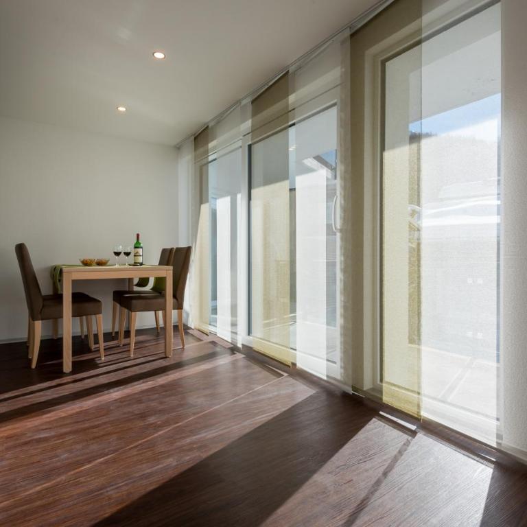 Apartments Alpenrose - Apartment mit Blick auf die Berge - 5