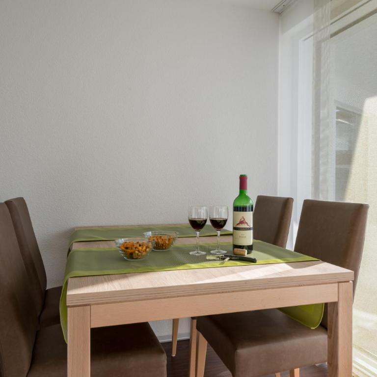 Apartments Alpenrose - Apartment mit Blick auf die Berge - 6