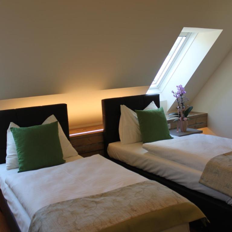 Hotel Braun - Standard Double Room / 4 - 6