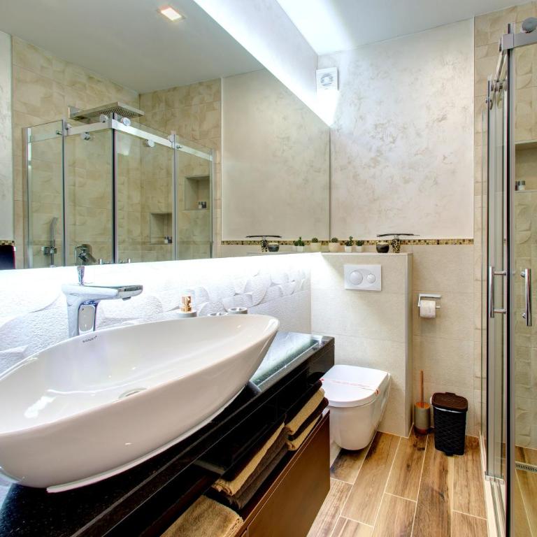 Luxury apartment CRYSTAL - Two-Bedroom Apartment - 18