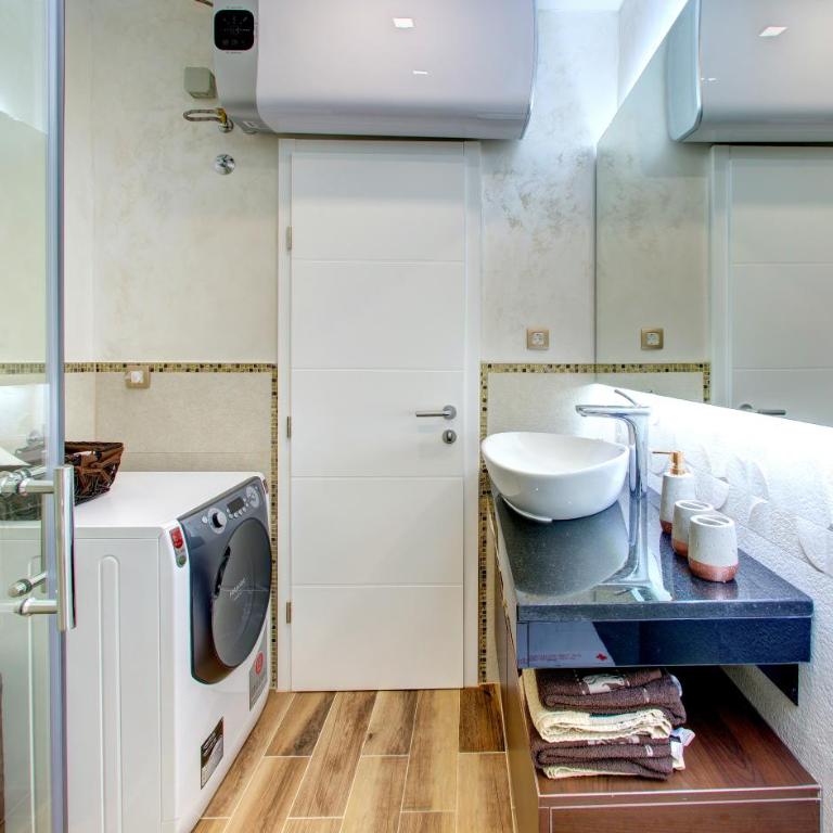 Luxury apartment CRYSTAL - Two-Bedroom Apartment - 29