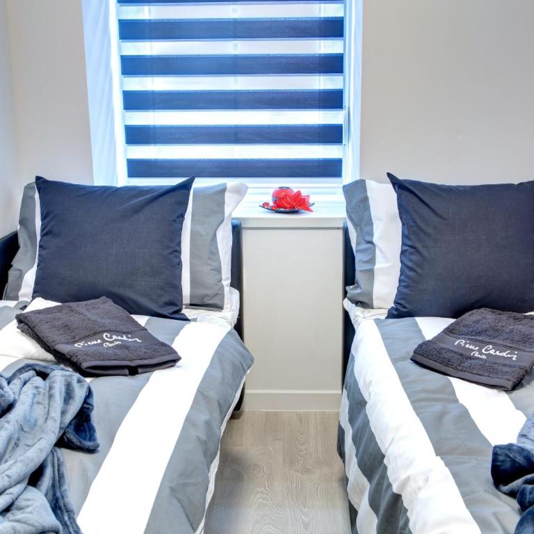Luxury apartment CRYSTAL - Two-Bedroom Apartment - 32