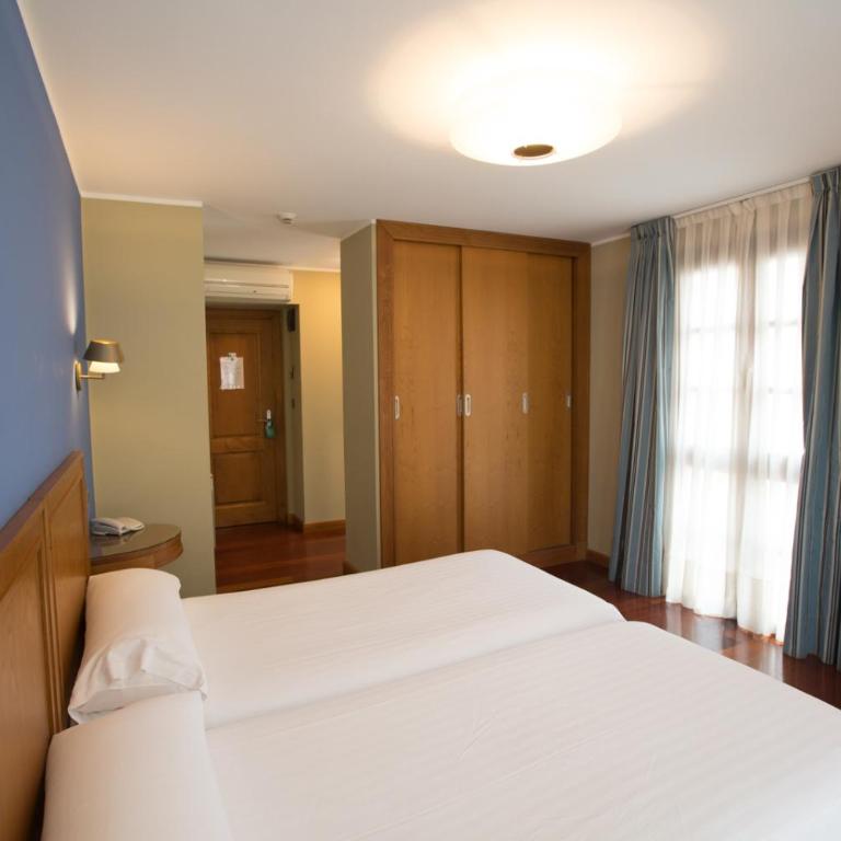 Hotel El Sella - Habitación Doble Estándar - 2 camas - 3