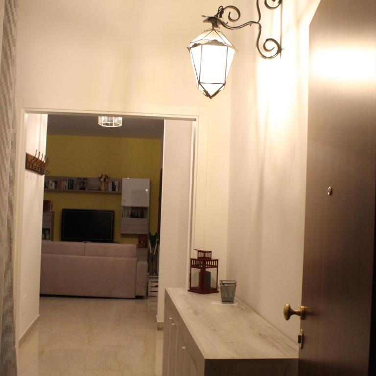 Carbonara Apartment - Two-Bedroom Apartment - 23