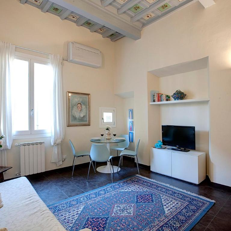 Glam Apartments - Appartamento con 1 Camera da Letto - 1