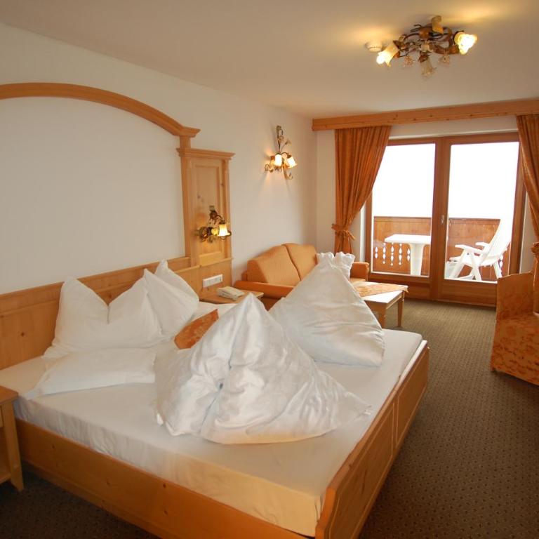 Hotel Gstatsch - Camera Matrimoniale Comfort - 3