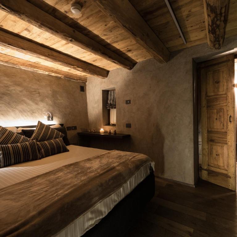 Relais Bondaz - Suite King con Vasca Idromassaggio - 10