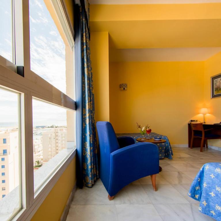 Hotel Biarritz - Habitación Doble Superior (2 adultos + 2 niños) - 4