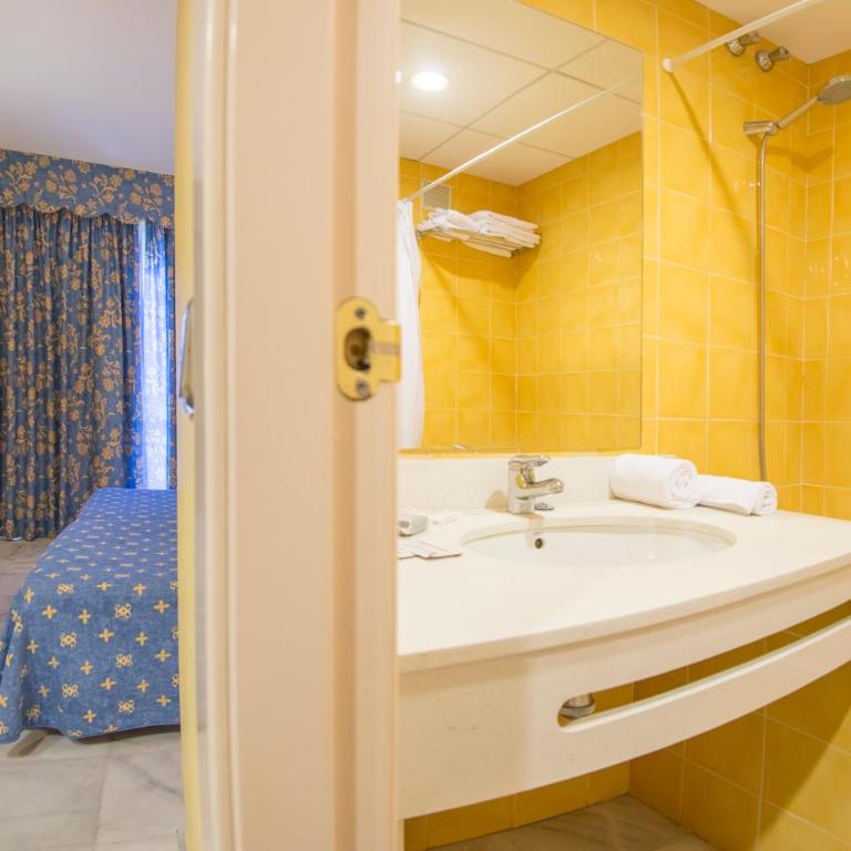 Hotel Biarritz - Habitación Doble - 2 camas - 1
