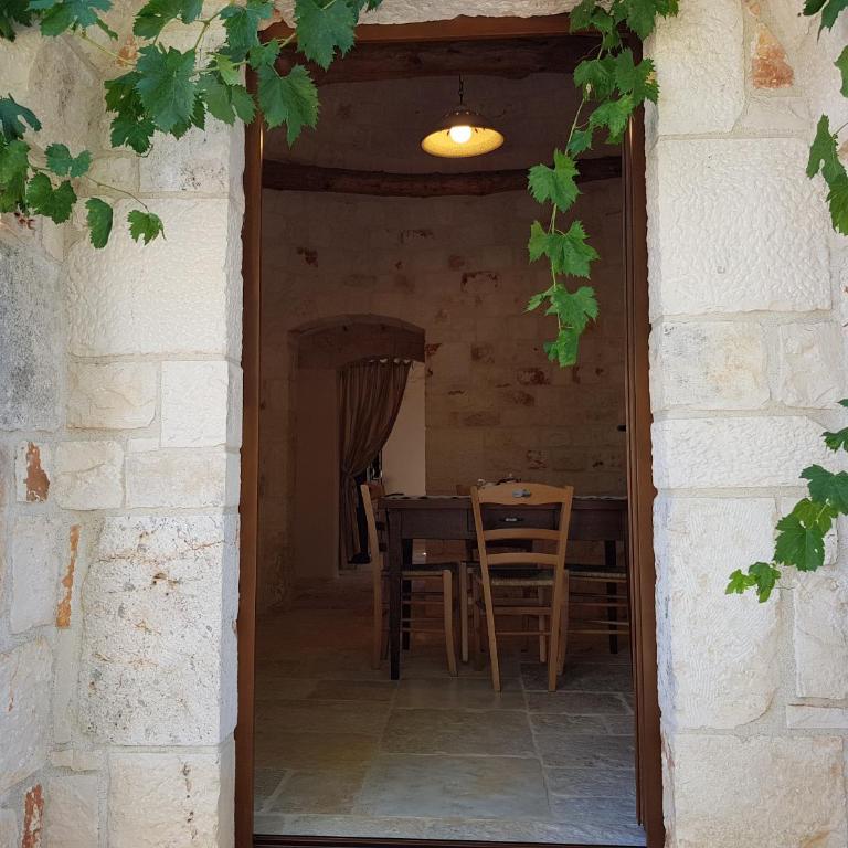 Almapetra Trulli Resort - Casa Vacanze con 1 Camera da Letto e Vista Giardino - 5