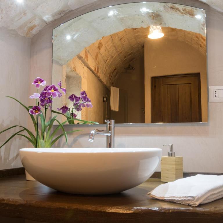 Almapetra Trulli Resort - Casa vacanze con 2 Camere da Letto e Vista Giardino - 3