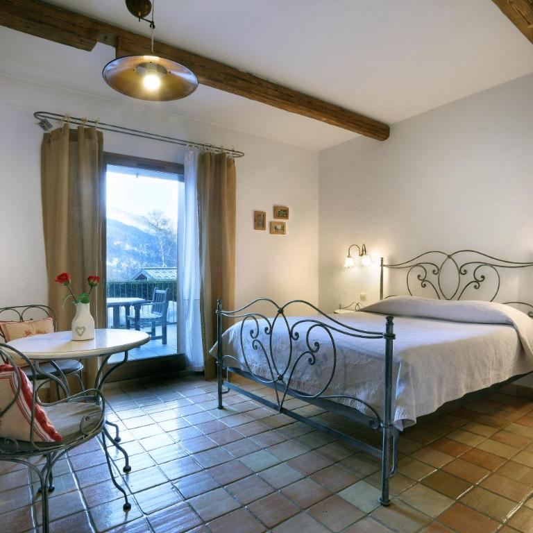 Hotel Autantic - Chambre Double Supérieure avec Balcon et Vue sur la Montagne - 1