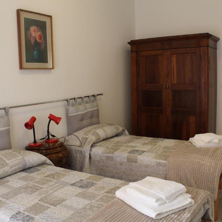 Carbonara Apartment - Two-Bedroom Apartment - 14