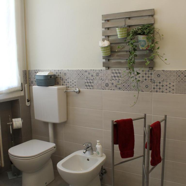 Carbonara Apartment - Two-Bedroom Apartment - 20