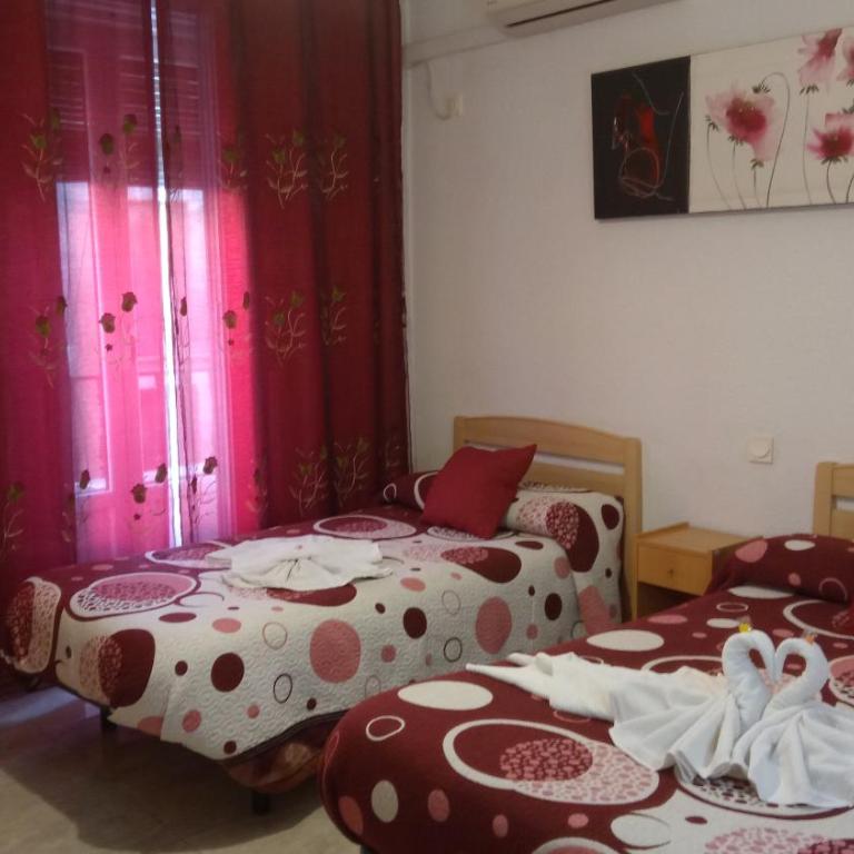 Hostal Huespedes Toledo - Camera Tripla - 3
