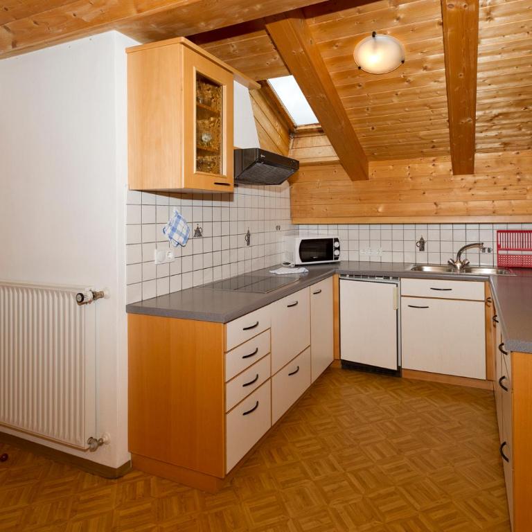 Appartments Tassilo des Gramm Benedikt - Appartement avec Balcon - 8