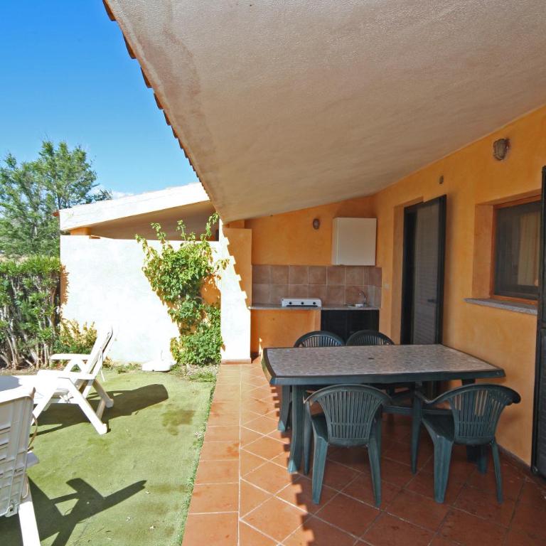 Residence Baia Salinedda - Appartamento con 2 Camere da Letto (6 Adulti) - 1