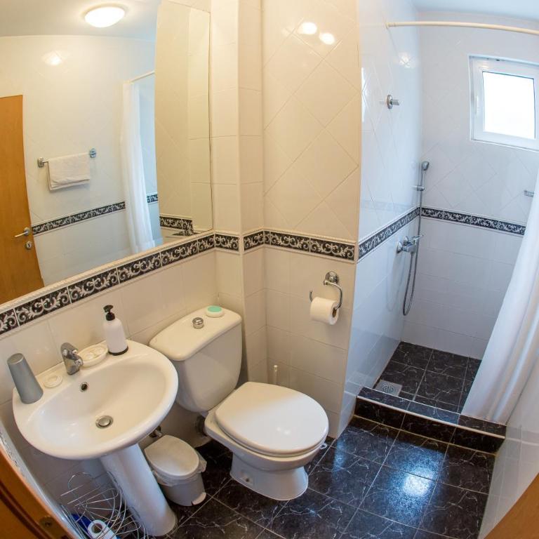 Apartments Luka - Apartman s 1 Spavaćom Sobom i Terasom - 18
