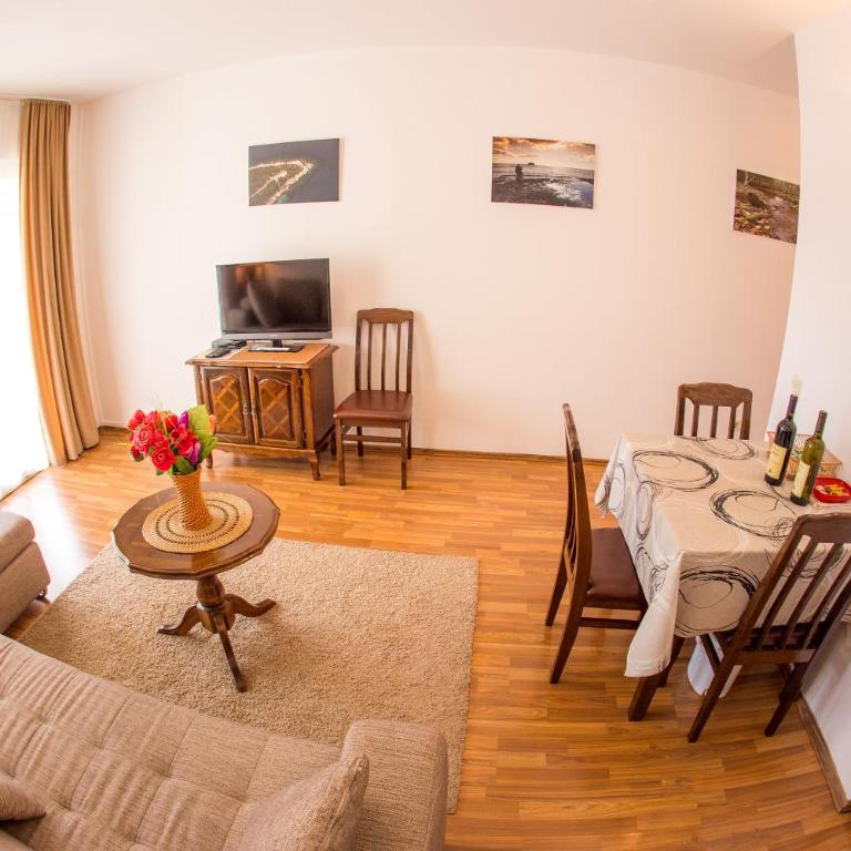 Apartments Luka - Apartman s 1 Spavaćom Sobom i Terasom - 4