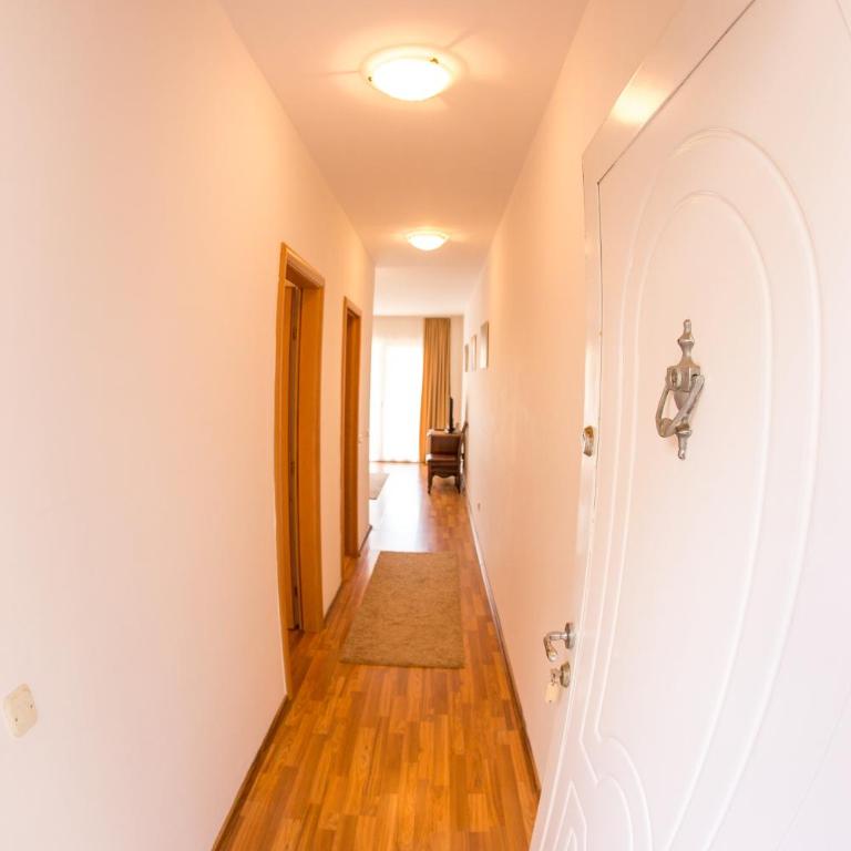 Apartments Luka - Apartman s 1 Spavaćom Sobom i Terasom - 13