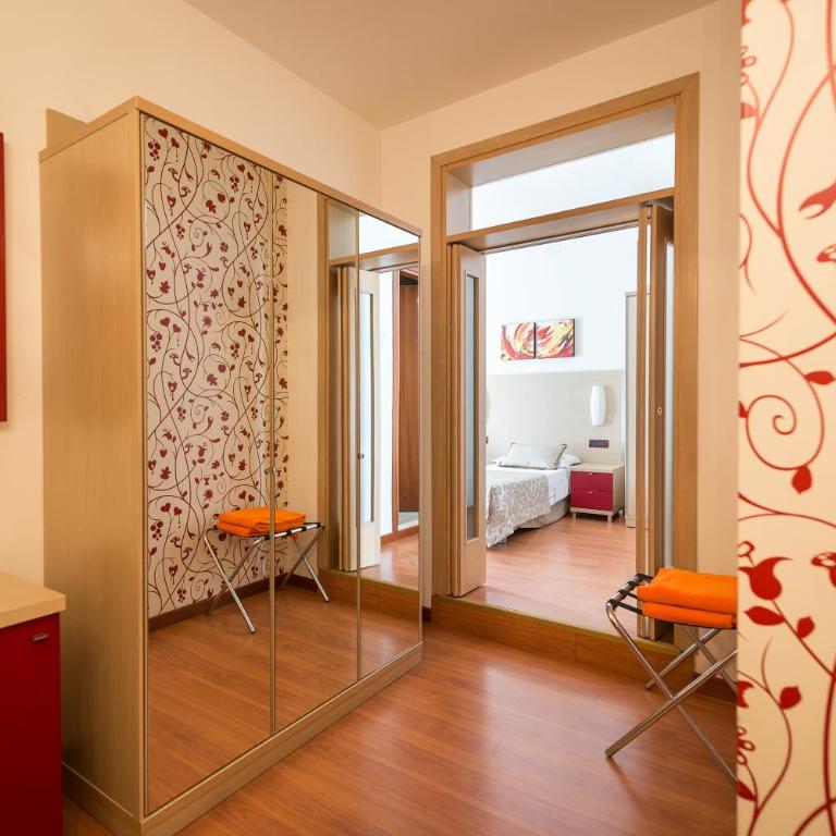 Hotel Villa Angelina - Camera Familiare (3 Adulti + 2 Bambini) - 1