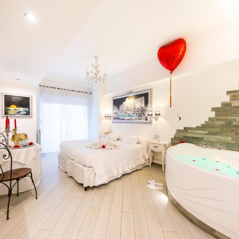 Suites Roma Tiburtina Elegance - Suite con Vasca Idromassaggio - 4