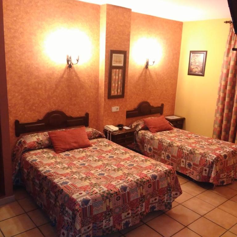 Hotel Riavela - Habitación Doble - 2 camas - 11