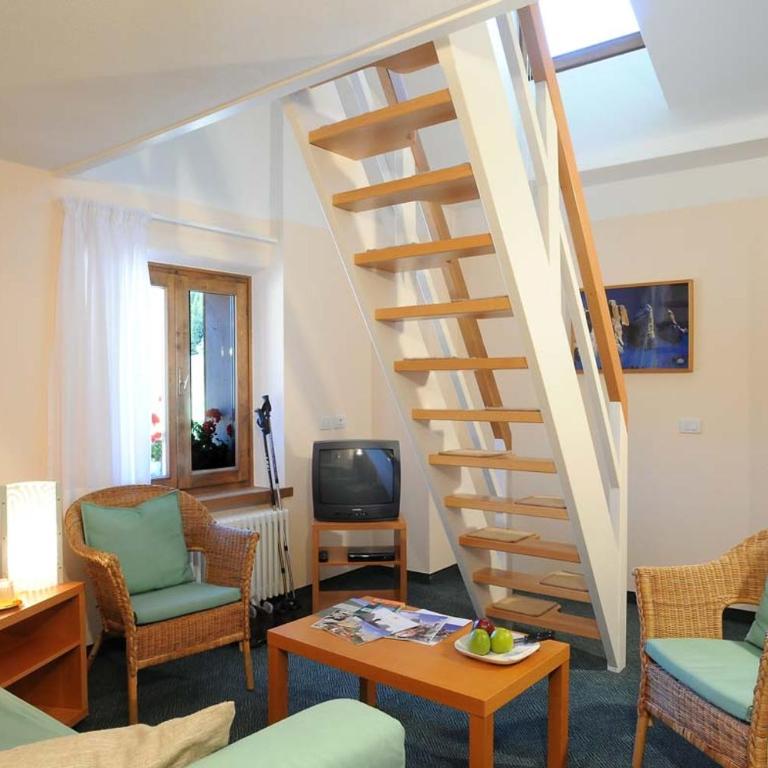 Hotel Costabella - Camera Matrimoniale/Doppia con Letti Singoli nella Dependance - 1