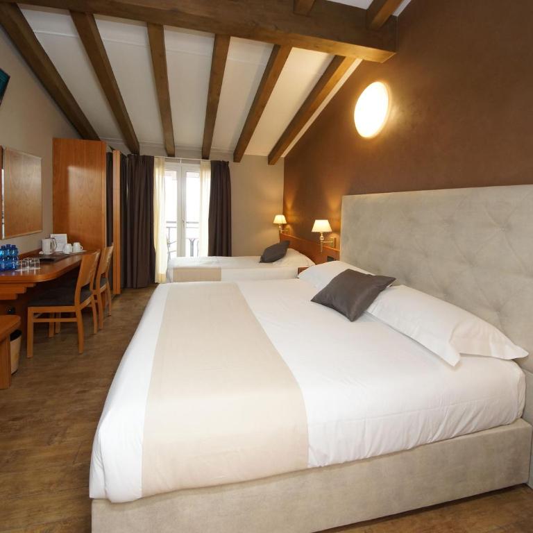 Hotel Clarin 14 by Dori - Camera Tripla con Balcone - 6