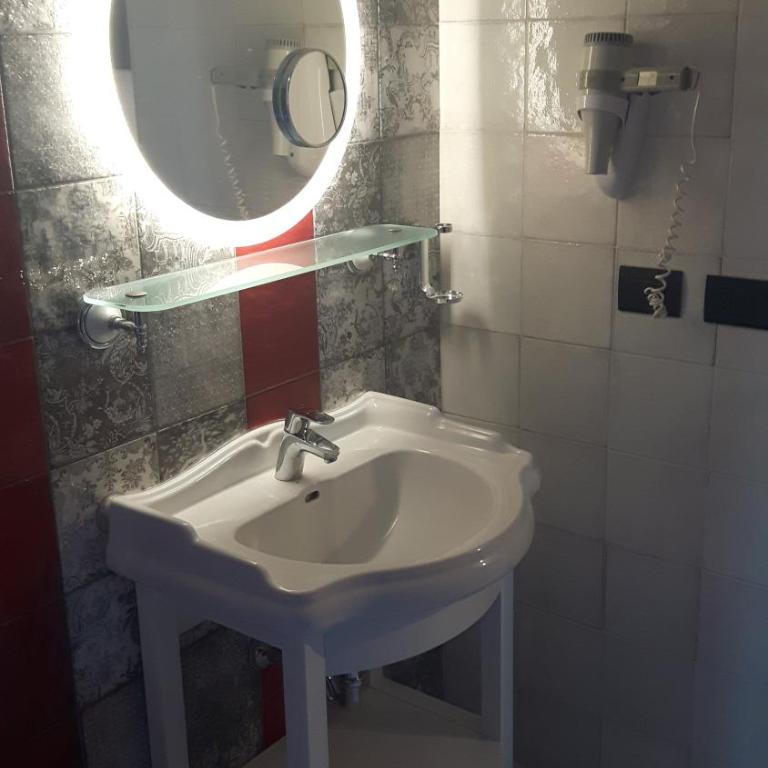Zanhotel Regina - Superior Single Room - 3