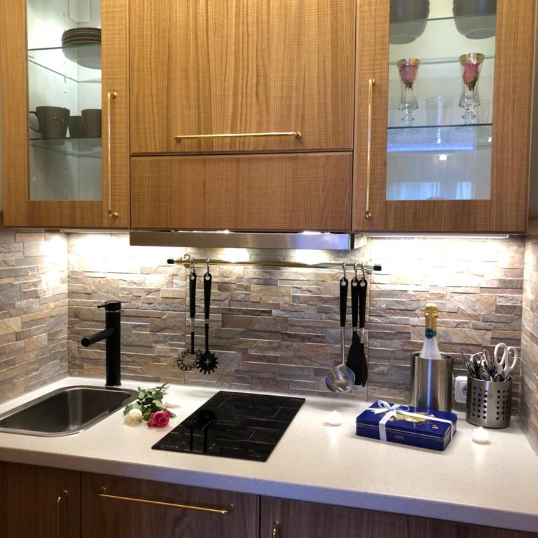 Golden GaPa Studio Apartment 20 - Apartamento - 8