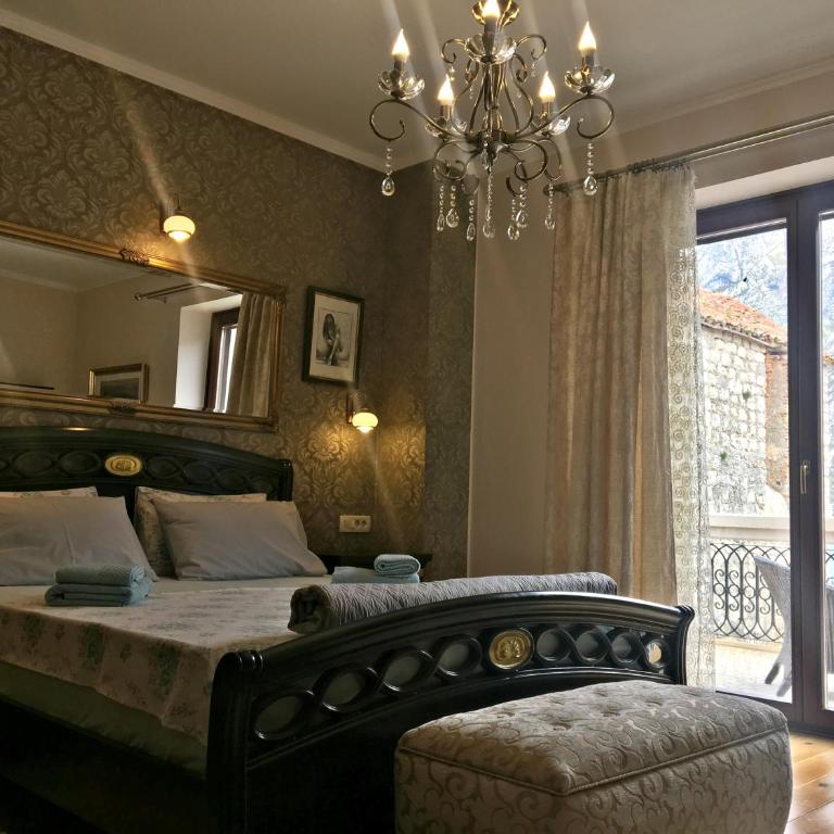 Palazzo Banicevic Luxury Rooms - Deluxe Double Room with Balcony and Sea View - 34