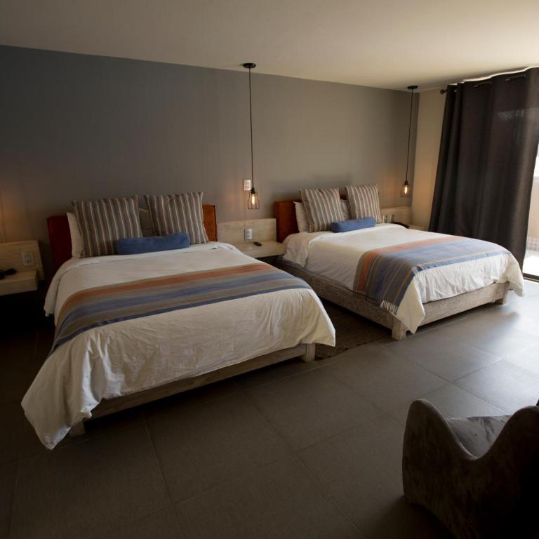 Hotel Helverica - Deluxe Double Room - 1