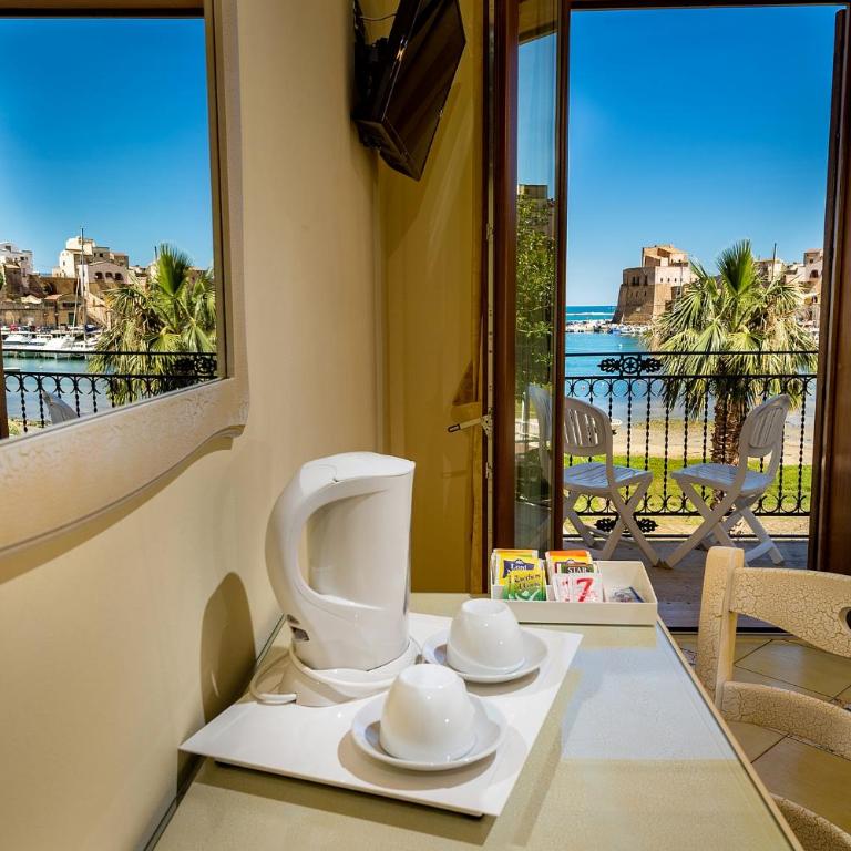 Hotel Cala Marina - Camera Matrimoniale con Balcone e Vista Mare - 7