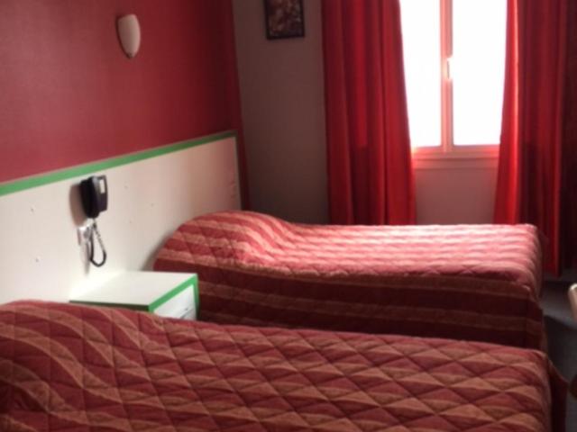 Hotel Les Arcades - Chambre Lits Jumeaux Standard - 7