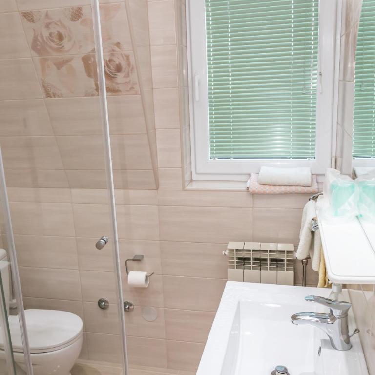 Kalanj Apartmani I Sobe - Apartman sa Tušem - 8