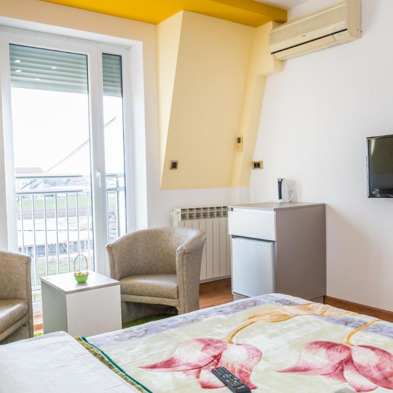 Kalanj Apartmani I Sobe - Apartman sa Tušem - 11