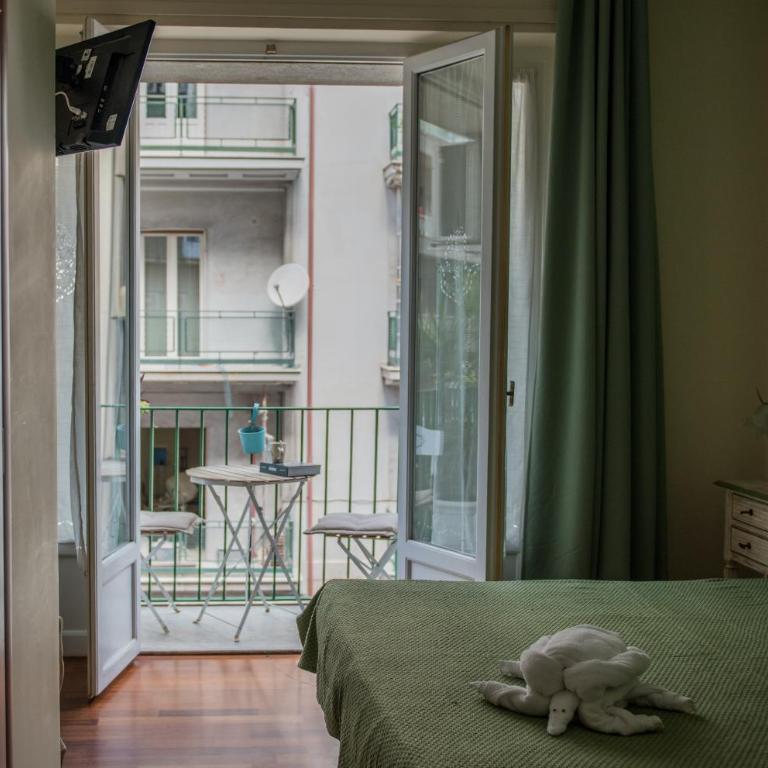 Stupor Mundi Bed and Breakfast - Double Room with Balcony - 4