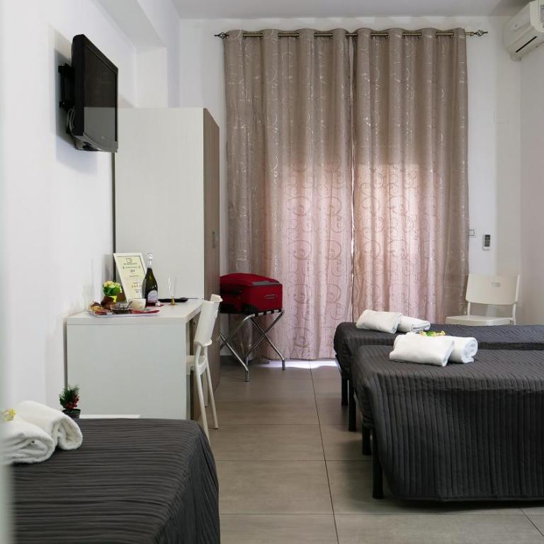 Tiburtina Royal Suites - Camera Quadrupla - 29