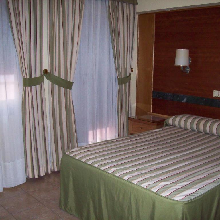 Gavilanes 2 TOLEDO - Habitación Doble Estándar - 2