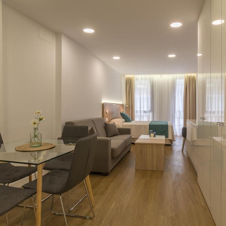 Lofts MSH Canarias - Habitación doble con sofá cama (4 adultos) - 11